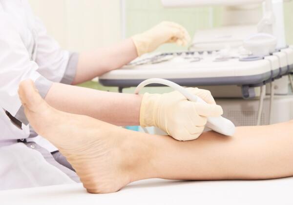 Leg-ultrasound-dreamstime S 108527960