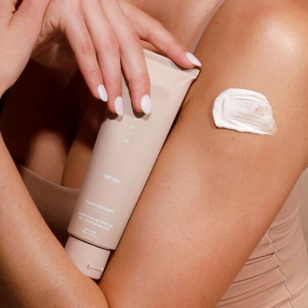 Airyday Pear-lescent Body Spf50+ Dreamscreen 150ml 02
