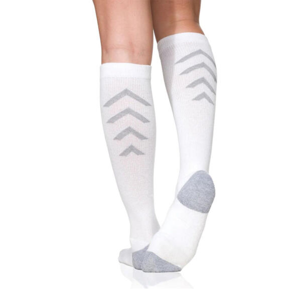 Athletic Recovery Socks - white