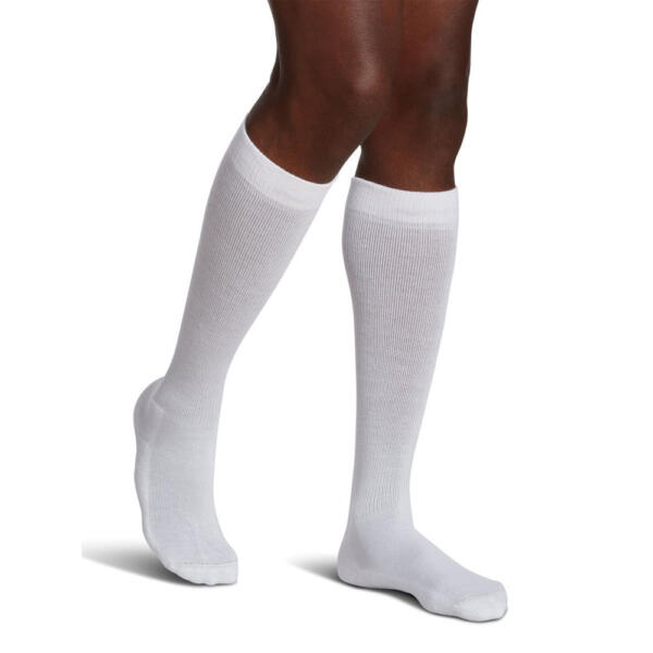 Sigvaris Eversoft Diabetic Socks - white